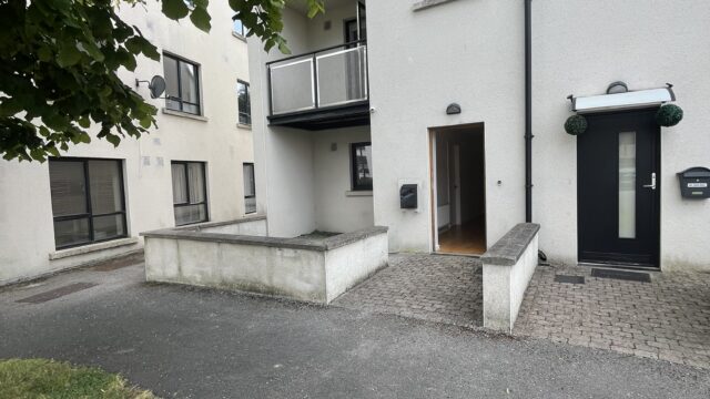 Townhouse 1, Birch House, Kilbeggan, Co. Westmeath, N91H6XE